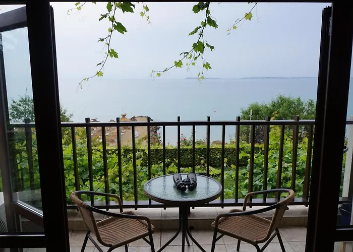 Bademite סבטי ולאס